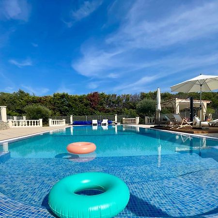 Les Terrasses De Valerian Vila Brignoles Exterior foto