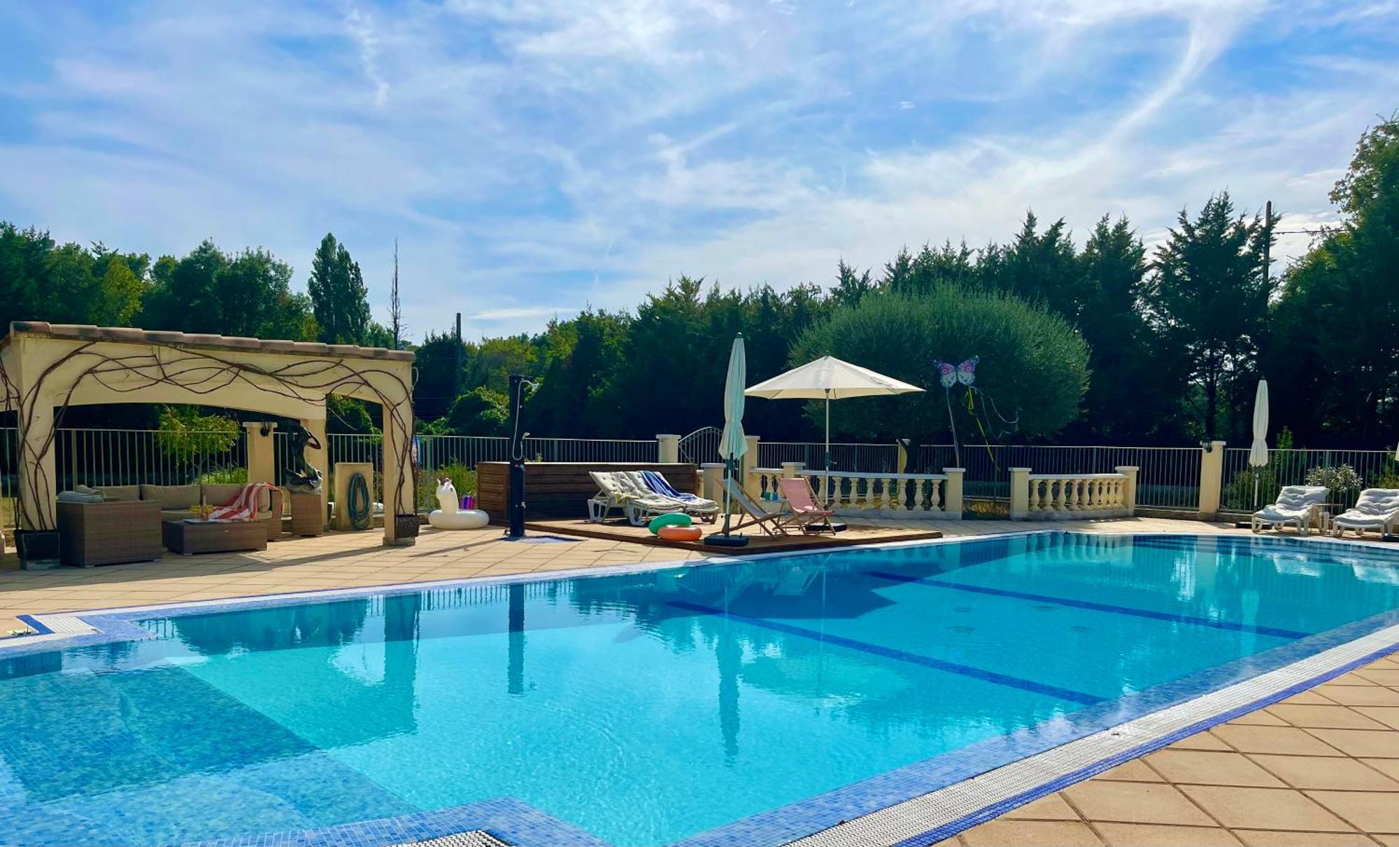Les Terrasses De Valerian Vila Brignoles Exterior foto