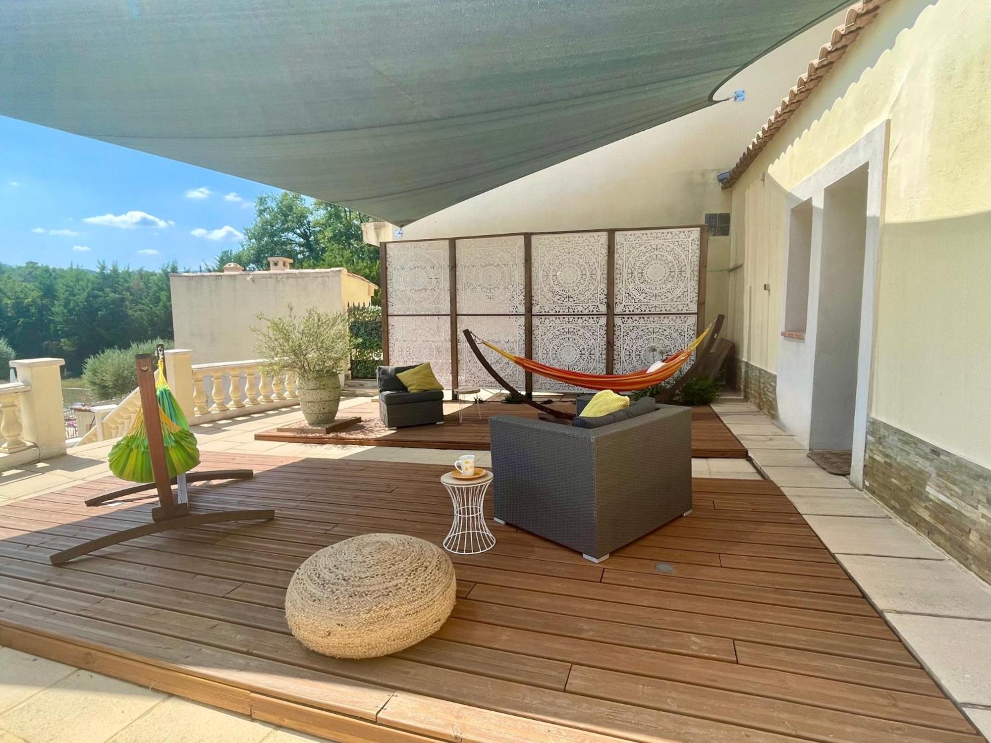 Les Terrasses De Valerian Vila Brignoles Exterior foto